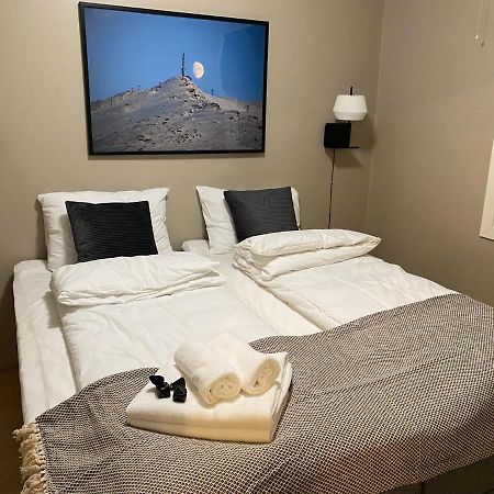 Big Central House, Free Parking, Wifi, 3 Bedrooms Нарвик Экстерьер фото
